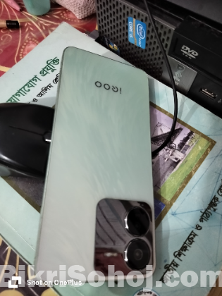 Vivo iQOO Z9 5G